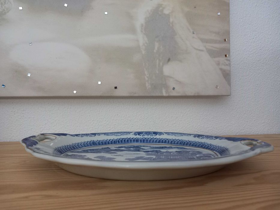 Travessa de Servir Vintage com pegas – Padrão Azul e Branco
