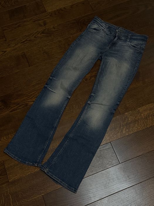 levis bootcut и клеш