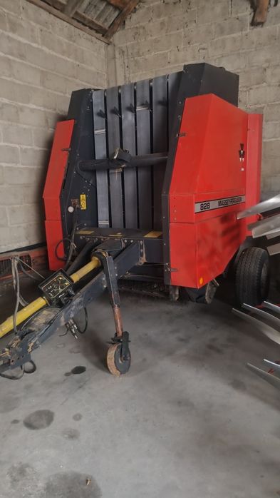 Prasa Massey Ferguson 828 stan bardzo dobry