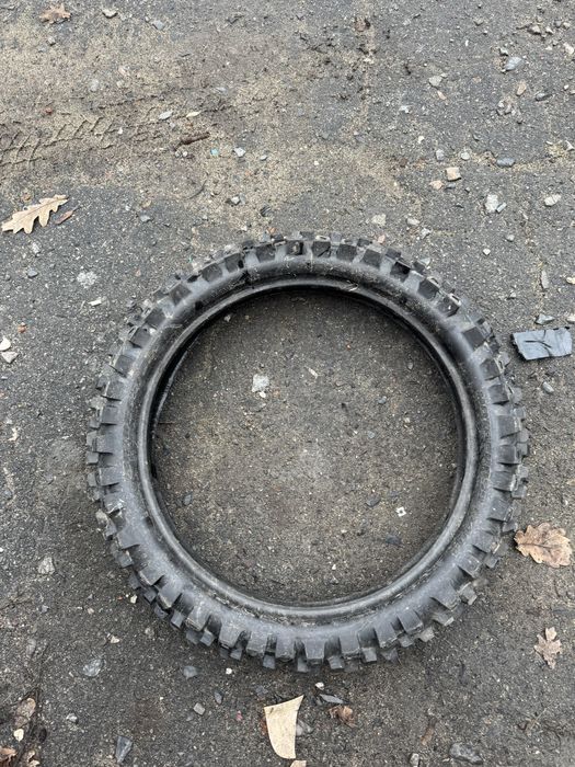 Кроссова покришка R19