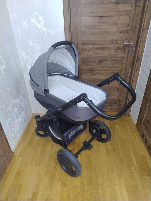 Wózek dziecięcy Jedo Nevo 3w1.