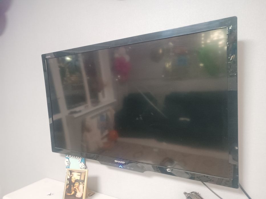 Продам телевізор sharp