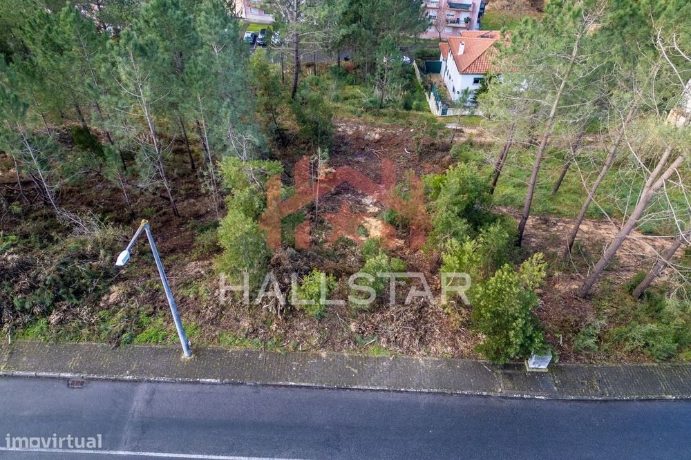 Terreno / Para Construção / Área Total de 574m2 / Aceita Permuta / Tel