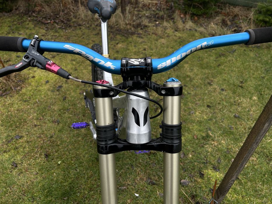 Rower dh devinci wilson