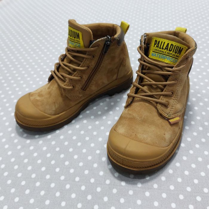 Bota PALLADIUM Menino (Tamanho 29) Santa Maria da Feira •