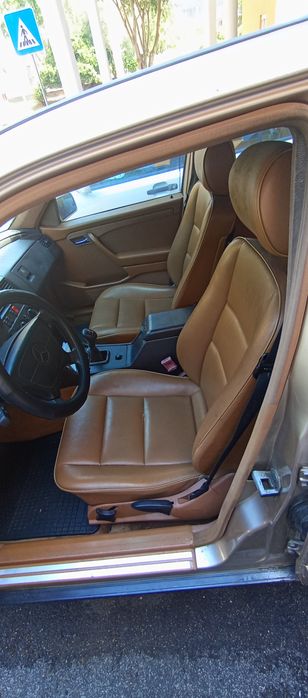 Mercedes Benz C200