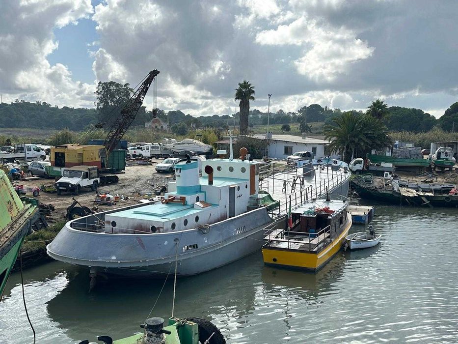 Embarcação histórica 1947 - AL MT - 33m - 150 lugares - URGÊNCIA