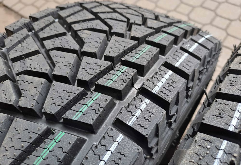 Шини зима 185/75 R16 резина на Ніву , Тайга