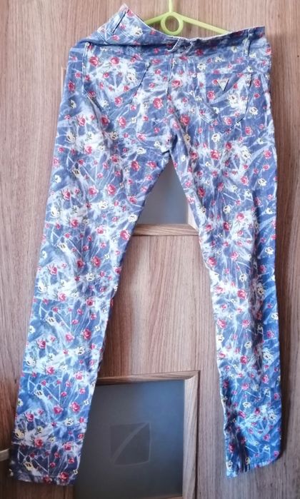 Sprzedam spodnie S