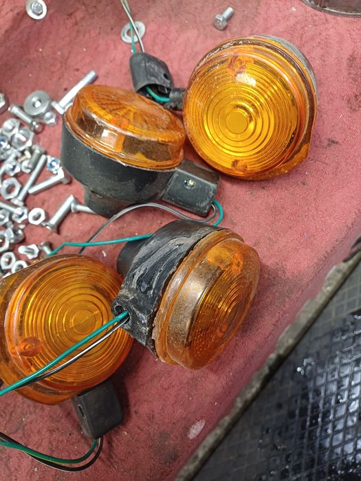 Zabytkowe kolekcjonerskie  części