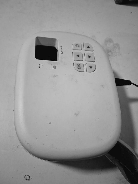 Kit Projector + Headphones – Venda Rápida Porto