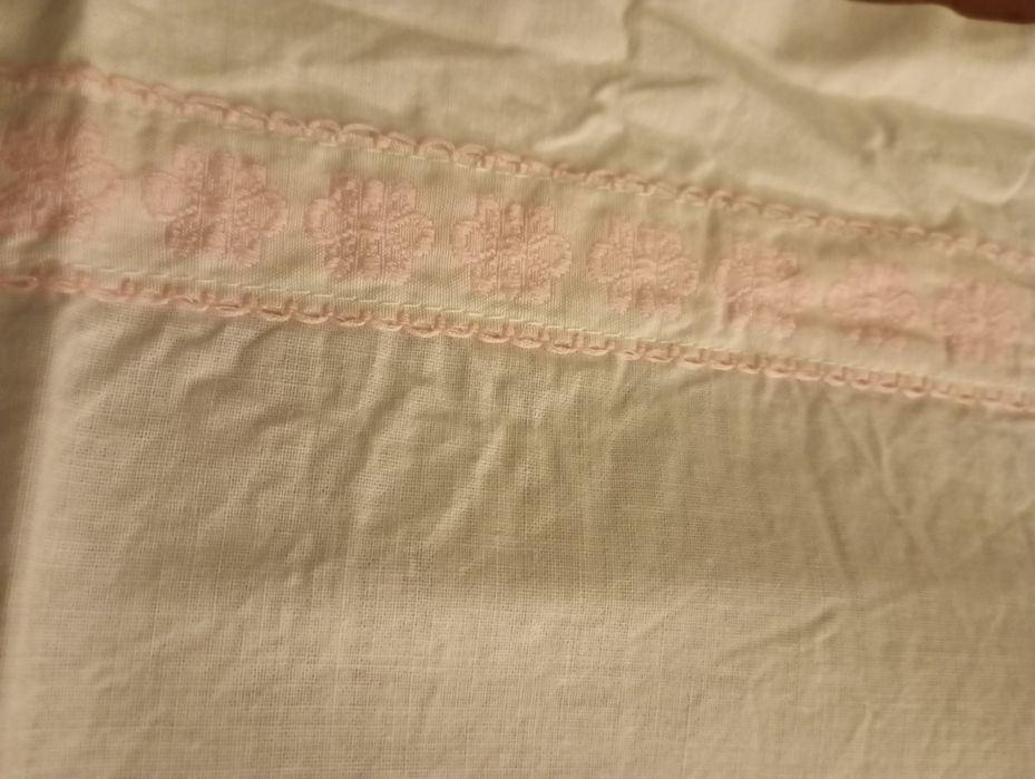 Lençol antigo 1,70 x 2,20