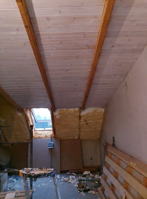 Usługi budowlane remonty zabudowa podaszy.