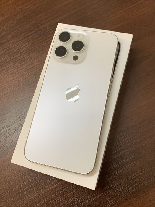 Продам IPhone 15 PRO MAX 256GB