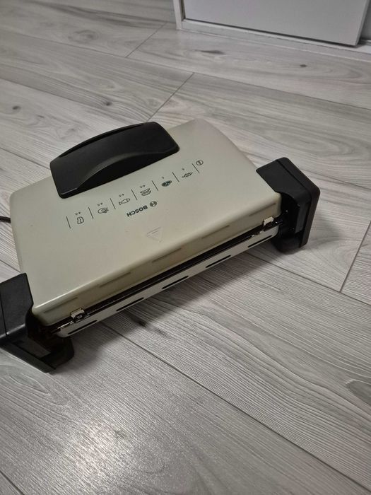 Grill elektryczny bosch 1800W