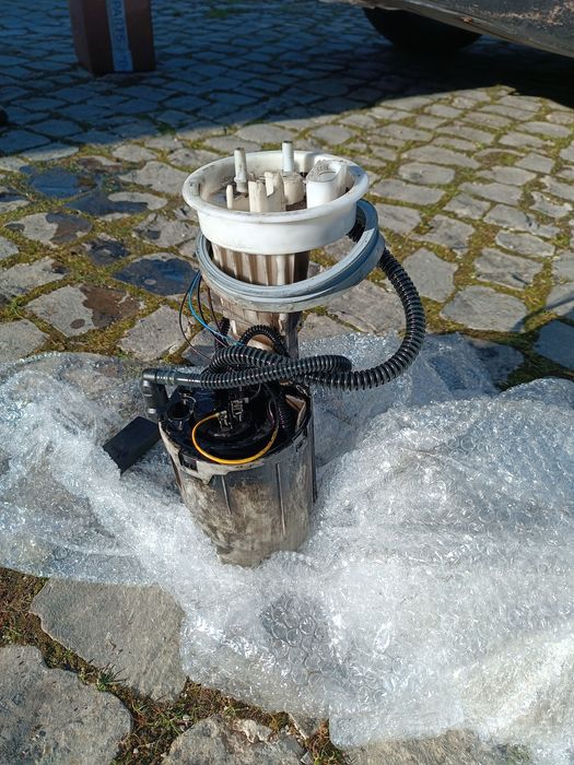Bomba de combustível Audi A4 b6