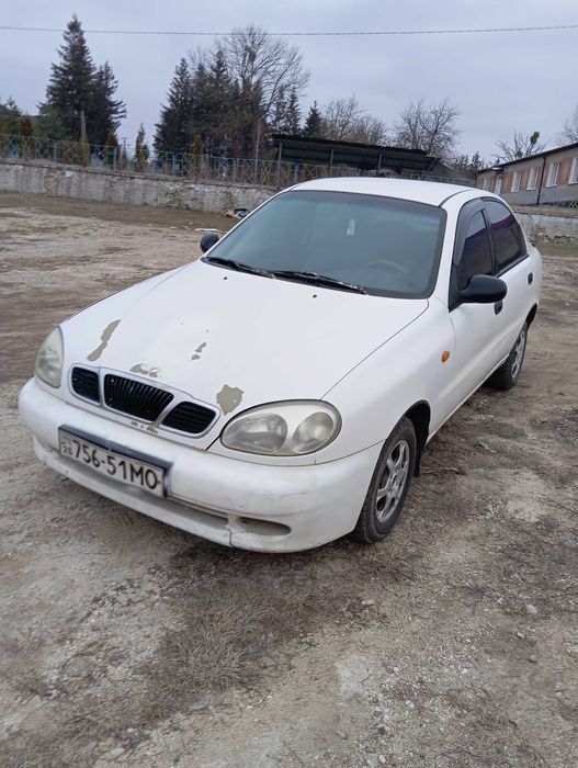 Продам Ланос  1998р.