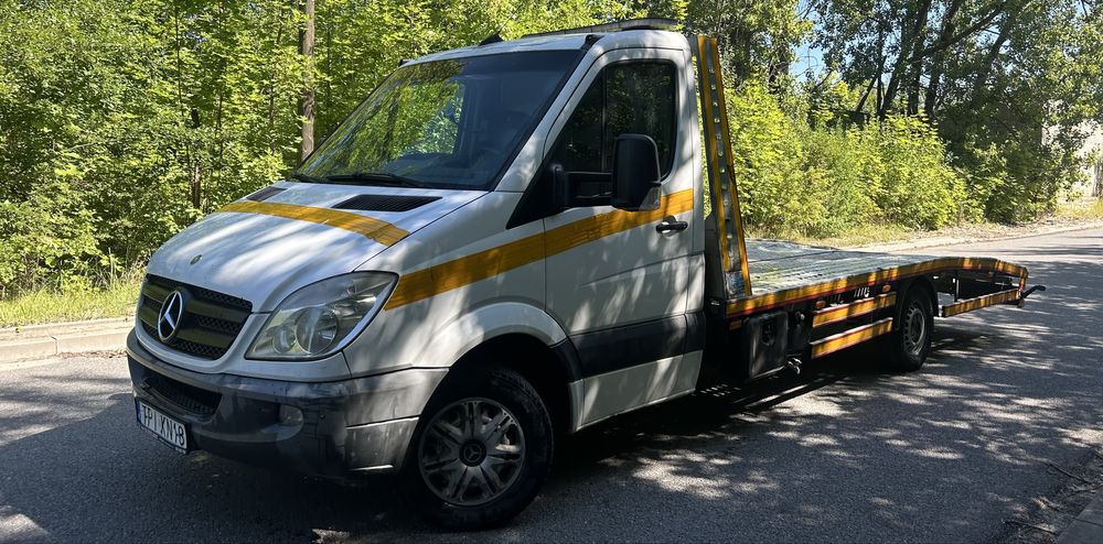 Pomoc drogowa Auto-Laweta 24/7