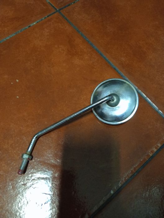 Espelho para motorizada em muito bom estado