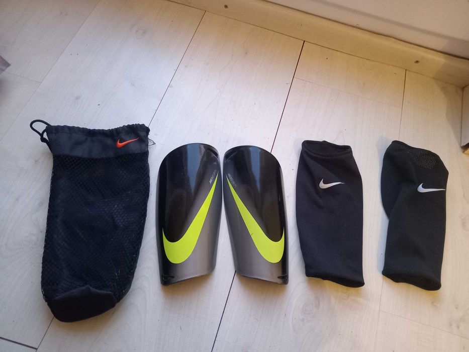 Футзалки, сороконожки, adidas mundial, Nike gato, lunargato, streetgat