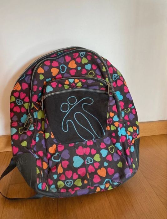 Mochila totto colorida