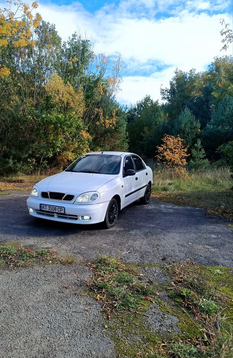 Daewoo Lanos . .