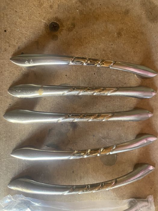 Ручка мебельная для кухонных шкафов