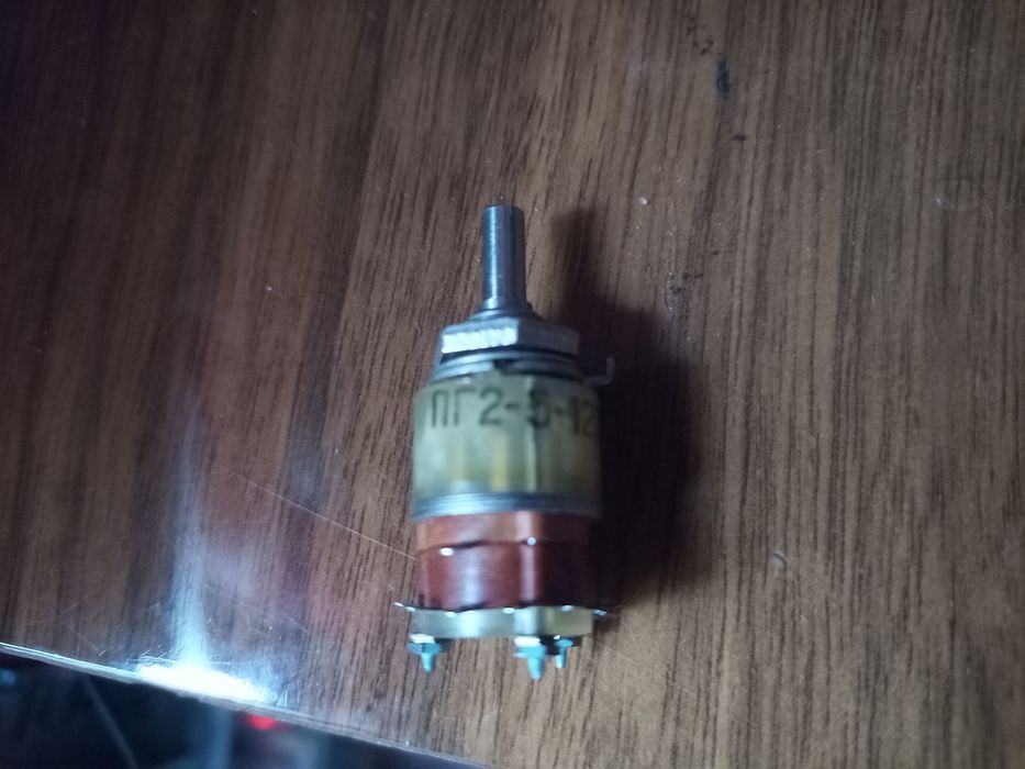 ПГ2 -5-12П1НВ Перемикач