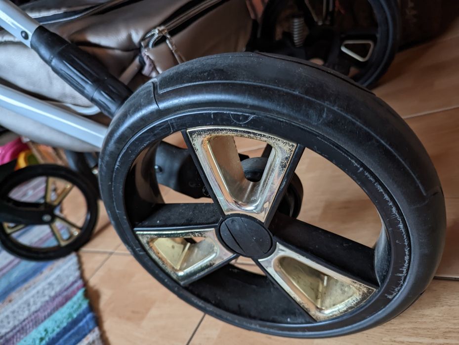 Продаю коляску трансформер 2в 1