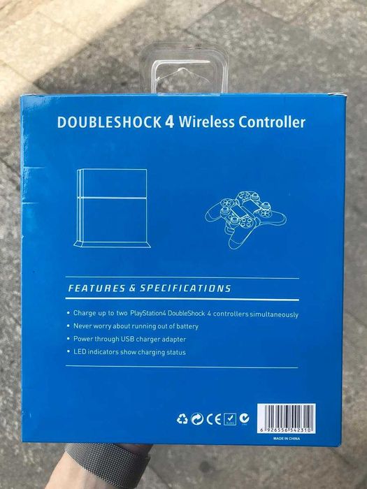 Comando Wireless PlayStation 4 (PS4) / Comando sem fios PS4 - Novo