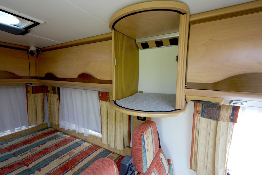 Autocaravana Bürstner T595 2.8 HDI | 36.100 km | Solar 420W + LiFePO4