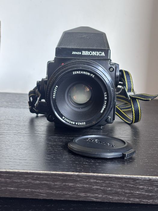 Zenza Bronica ETRSi + 75mm