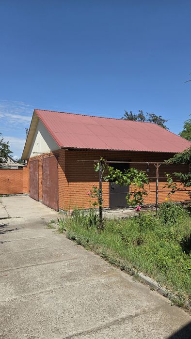 Продаж великого будинку у с.Орлівщина