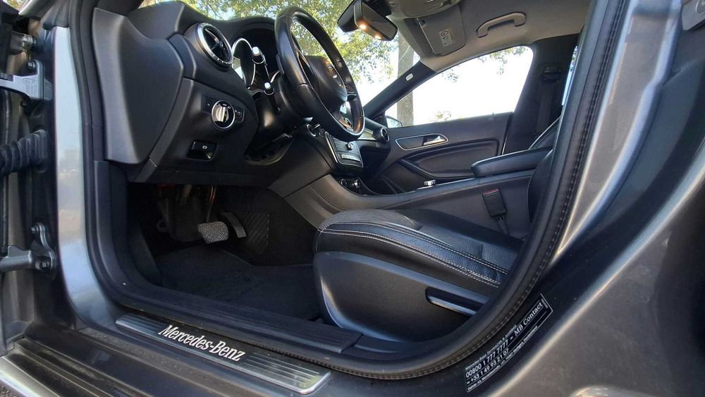 Mercedes-Benz CLA 180d Automática Shooting Brake Urban