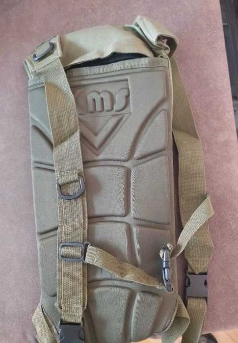 Mochila de Hidratação Resistente para Caminhadas