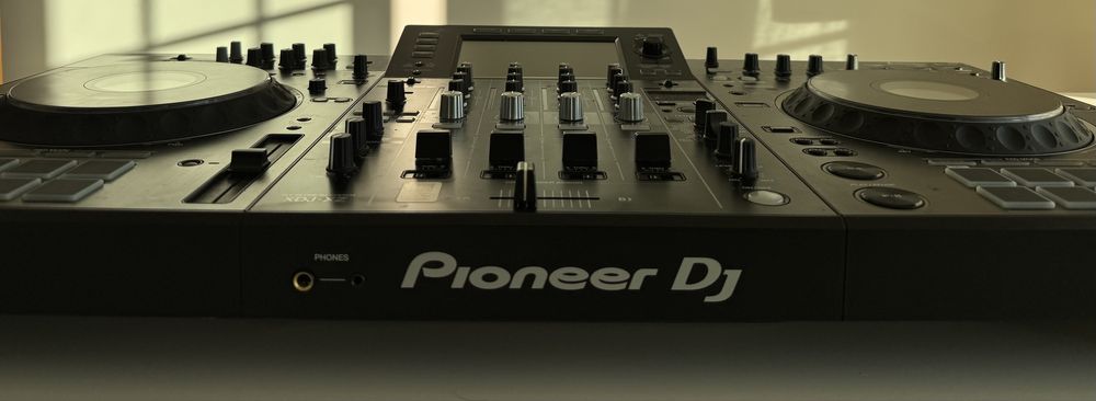 Xdj-xz pioneer  controlador / mixer