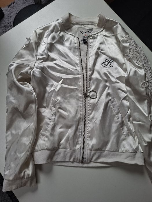 Bomber 140 Reporter Young