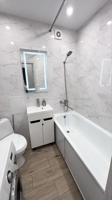 Подобово. 1 кім в центрі . Вул. Львівська