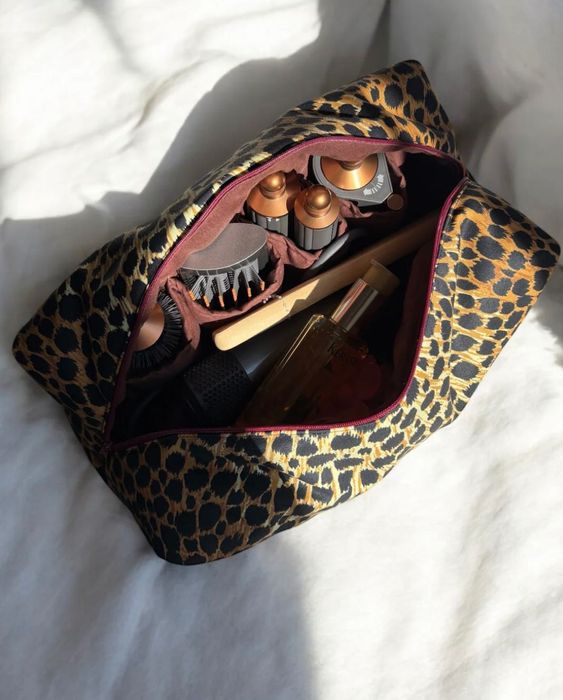 Necessaire pra Dyson Airwrap padrão oncinha