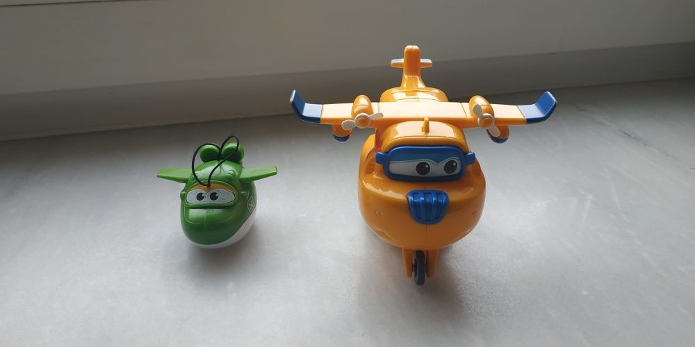 Figurki samoloty Super Wings 2 sztuki