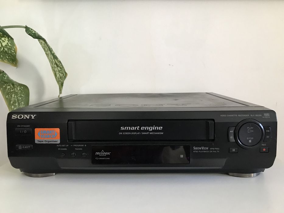 Відеомагнітофон Sony