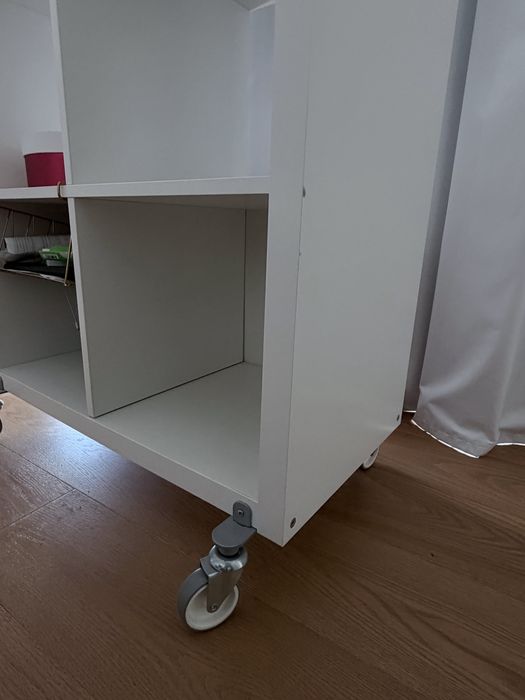 Estante branca  KALLAX Ikea
