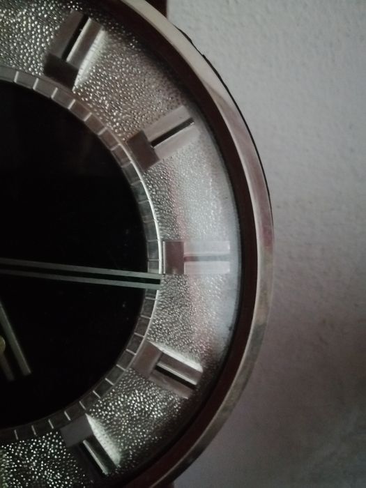 Годинник настінний