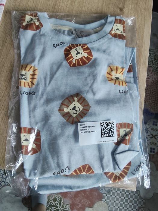 Nowa piżama dla chłopca na długi rękaw h&m