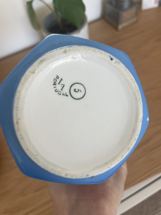 Jarra de porcelana  VISTA ALEGRE - PORTUGAL