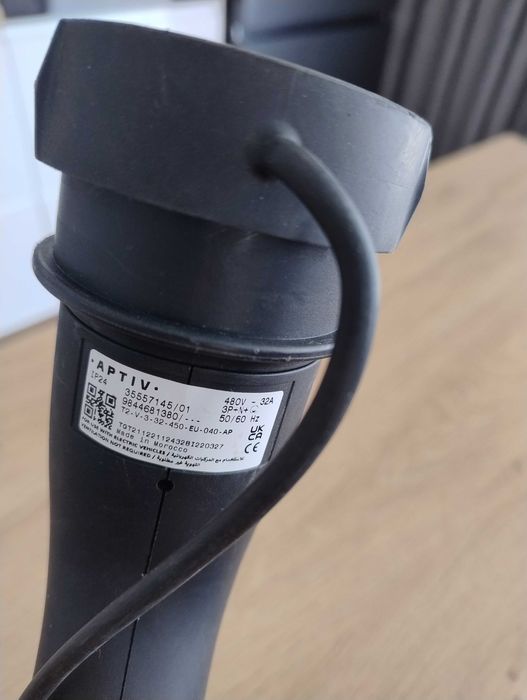 przewód do ładowania samochodów elektrycznych