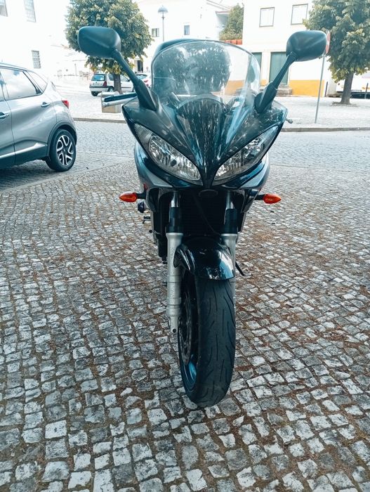 Yamaha Fazer 600
