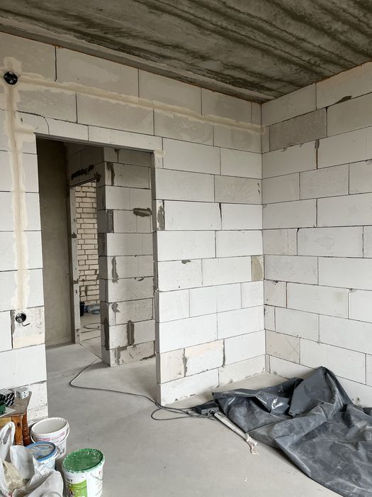 Продаж 2-кім квартири  у новому заселеному будинку. 60 м2. Підходить під Є оселя