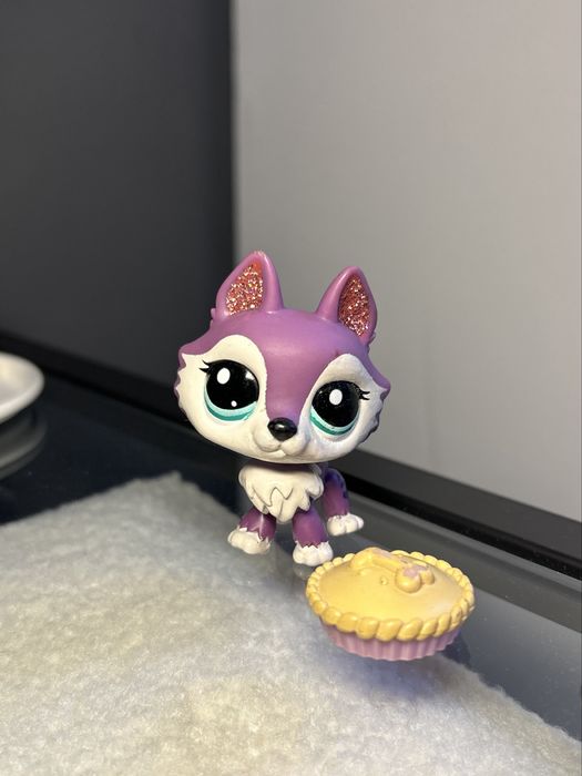 Littlest Pet Shop #3854 Fioletowy Husky Glitter z akcesorium Hasbro