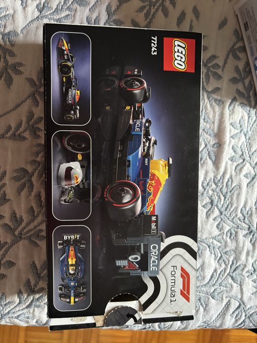 Lego carro Red Bull Racing